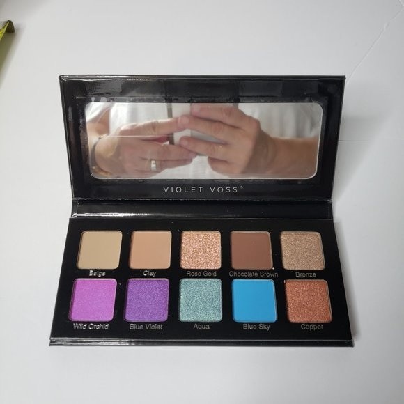 Violet Voss Eyeshadow Powder Shimmer Brown Purple Blue NEW Blendable - Picture 4 of 11